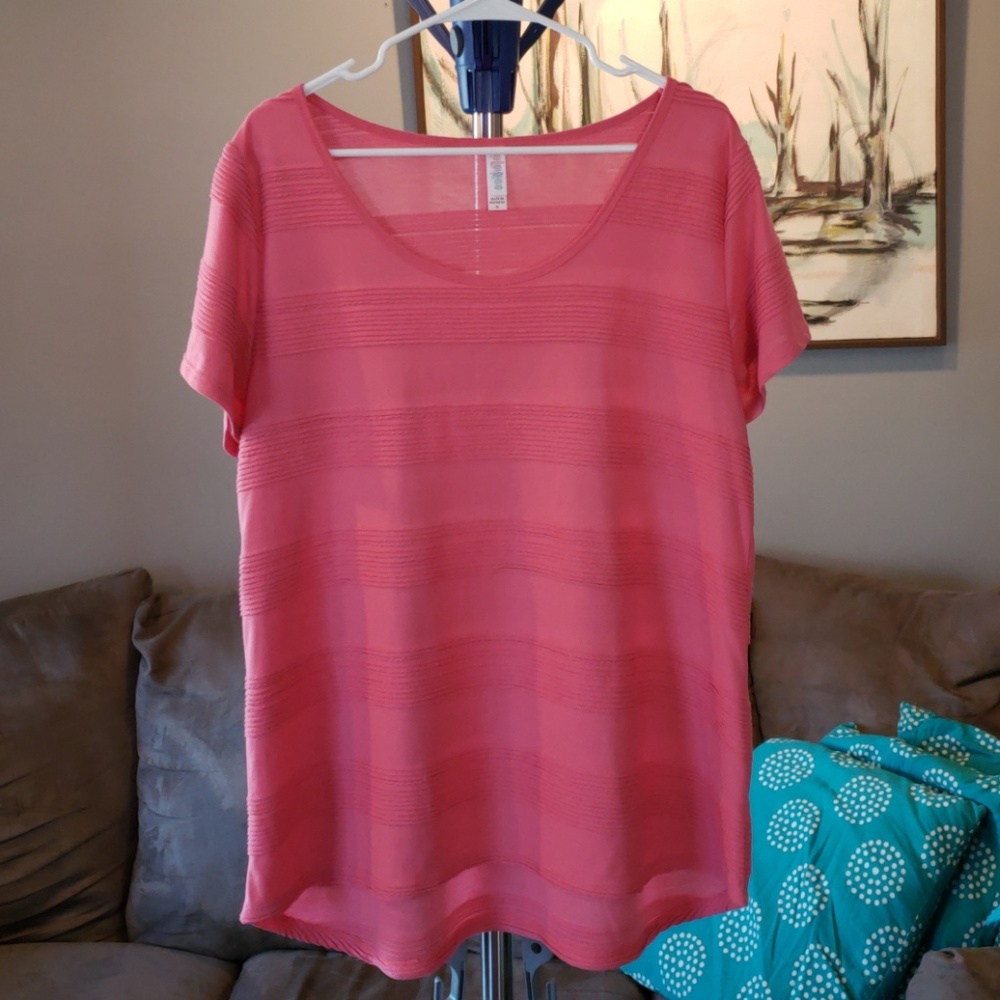 LuLaRoe Classic T